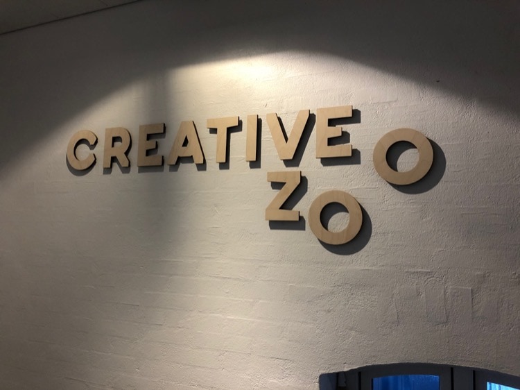 Lærke har været i praktik hos Creative ZOO og taget en masse billeder af bureauet.