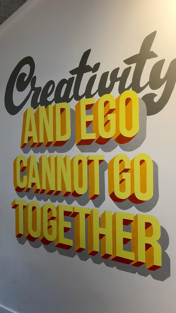 En uge rundt på Creative ZOO med en 15 årig bringer både en forbi citater på vægge, kameler og kaffemaskiner.