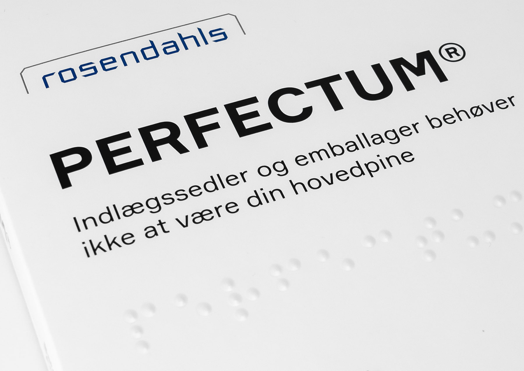 Æsken ligner en fuldstændig normal medicin-emballage.