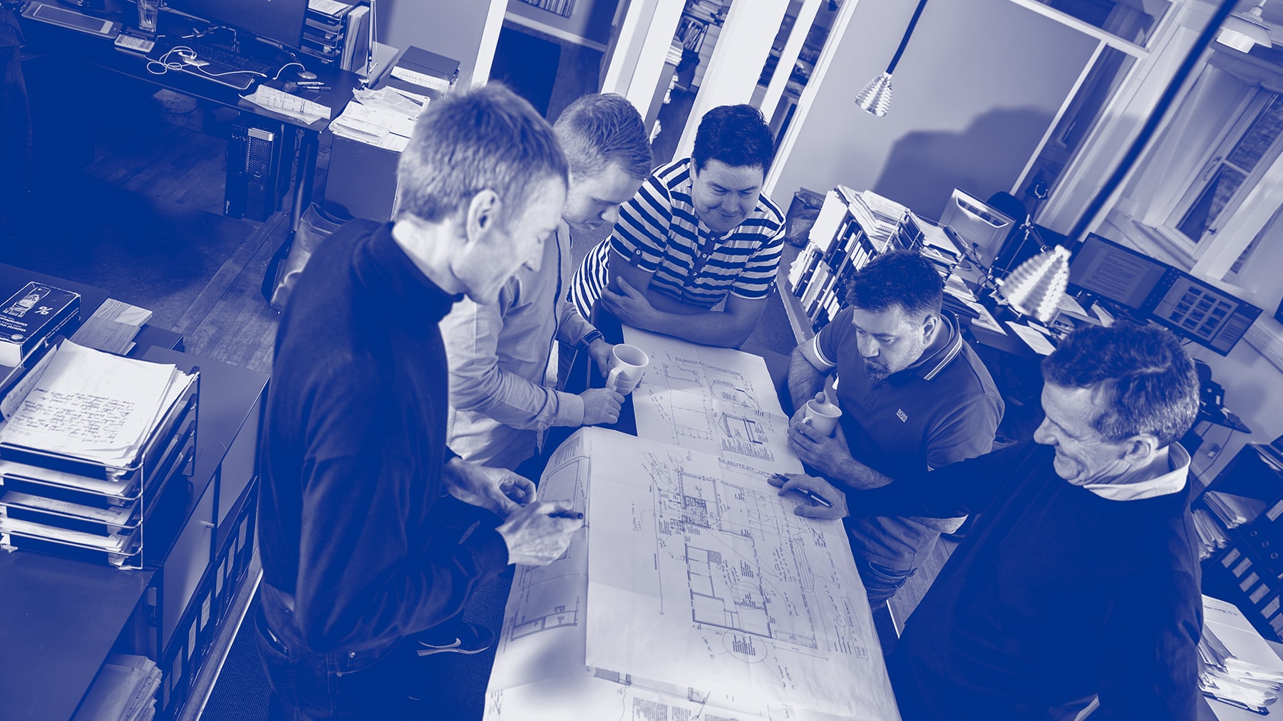 Creative ZOO har designet logoet til Frederiks Plads, der spiller på royale tangenter og grønne noter.