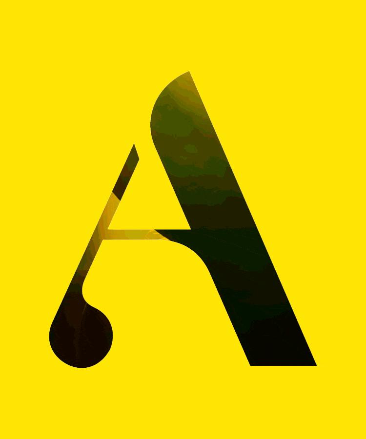 Aarhus Teaters sæsonprogram 2016/17 råber højt og tager læseren med bag facaden. 