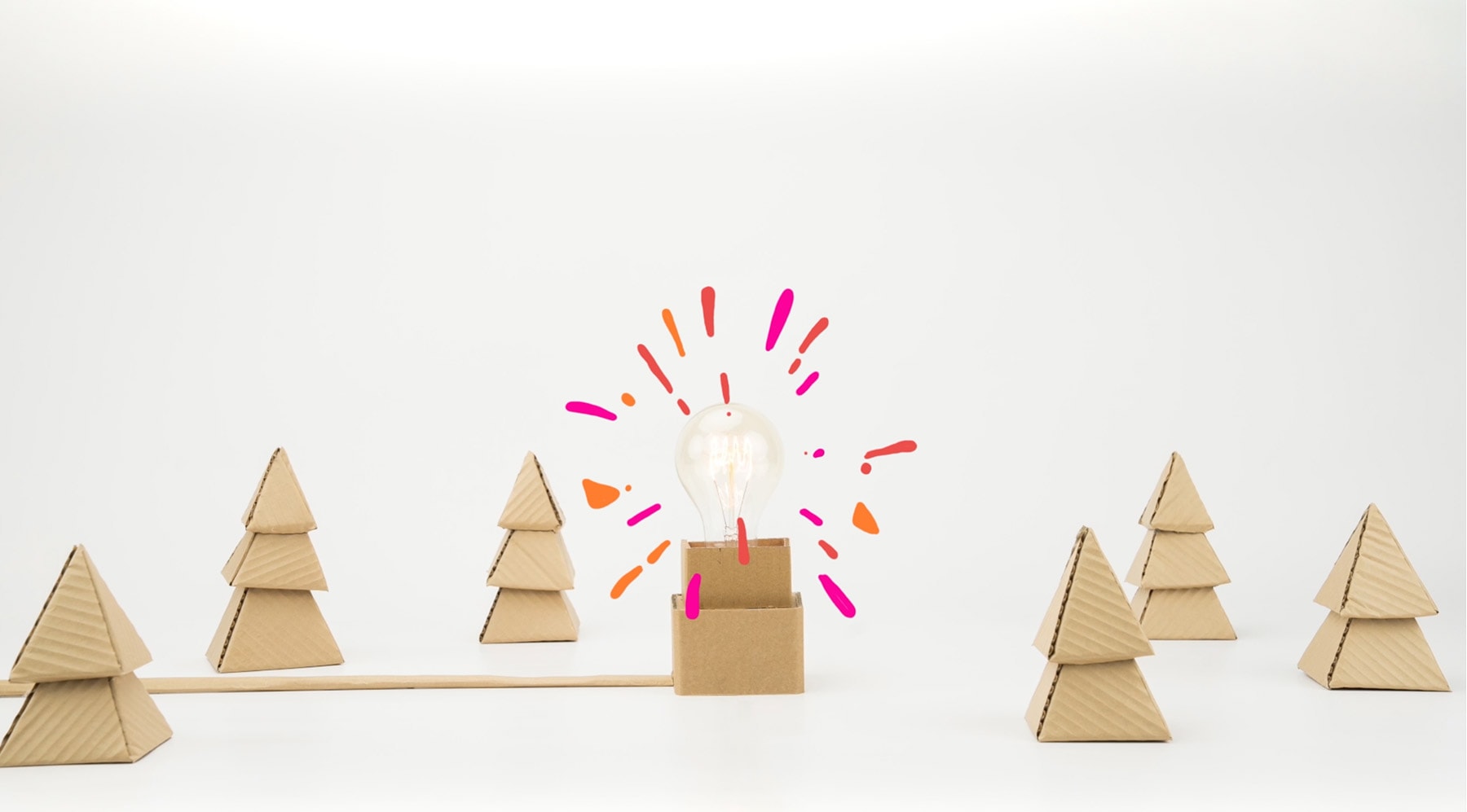 Creative ZOO har udviklet AURA Energis nye kampagneunivers, hvor det komplicerede energimarked bliver skåret ud i pap